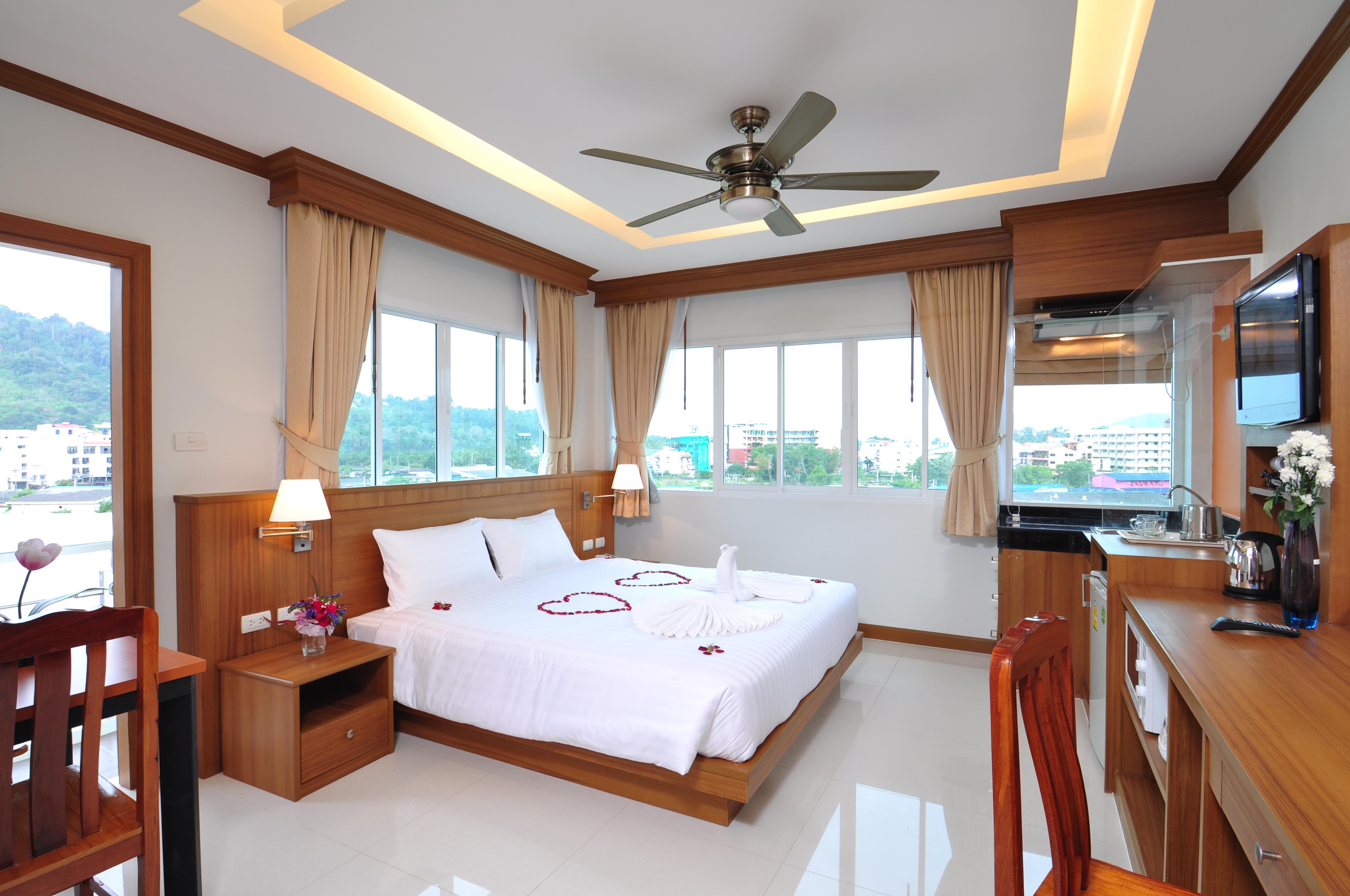Green Harbor Hotel & Service Apartment Patong Εξωτερικό φωτογραφία