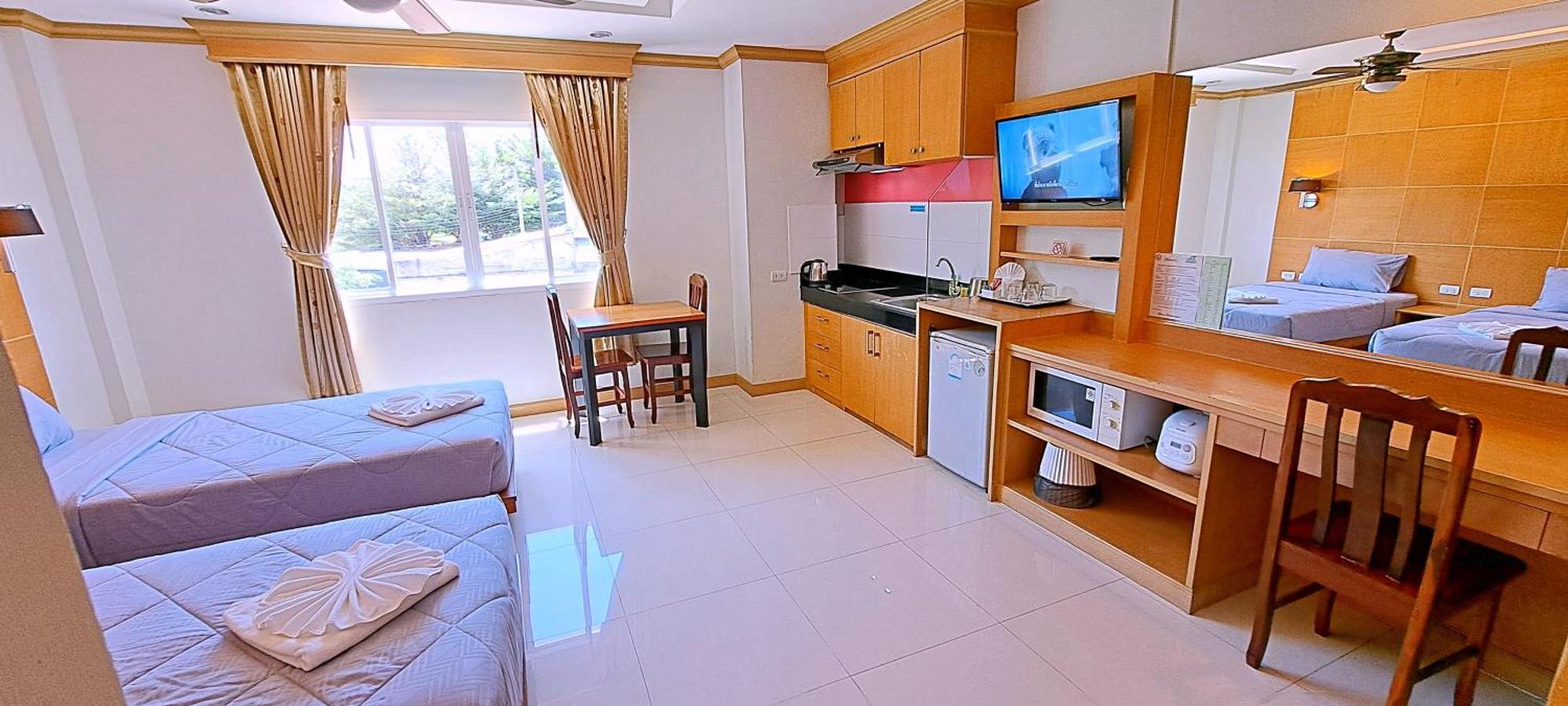 Green Harbor Hotel & Service Apartment Patong Εξωτερικό φωτογραφία